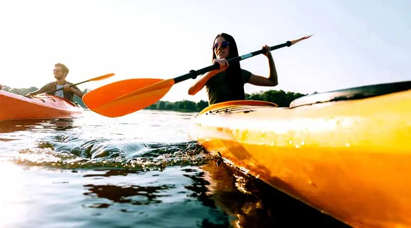 vecteezy_couple-kayaking-low-angle-view-of-beautiful-young-couple_13540296