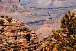 vecteezy_grand-canyon-geological-layers-close-up-view-of-rugged_46708600