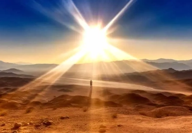 vecteezy_majestic-mountain-range-panoramic-view-tranquil-scene_24889870